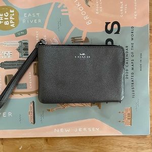 Brand new coach wristlet